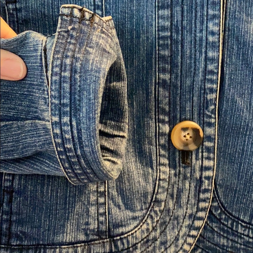 Jacket - Picture 3 of 6